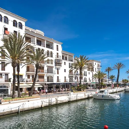 Apartment 14 Modern Apt With Terrace & Sea View, Gym, Jacuzzi Spa Duquesa, Manilva *